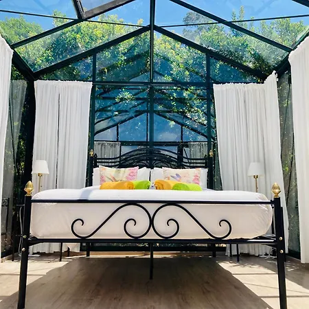 Romantic Skyview Glasshouses Lejlighed Aljezur